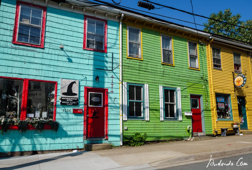 Bunte Häuser - Queen Street - Halifax