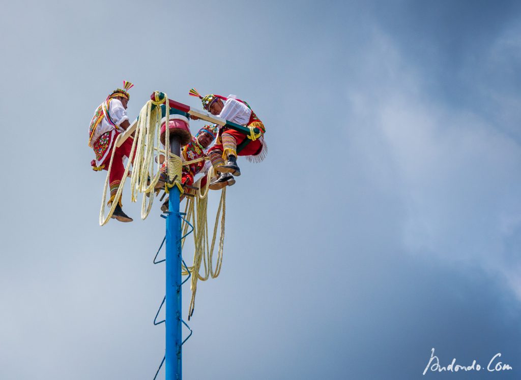 Fliegende Tänzer - Voladores