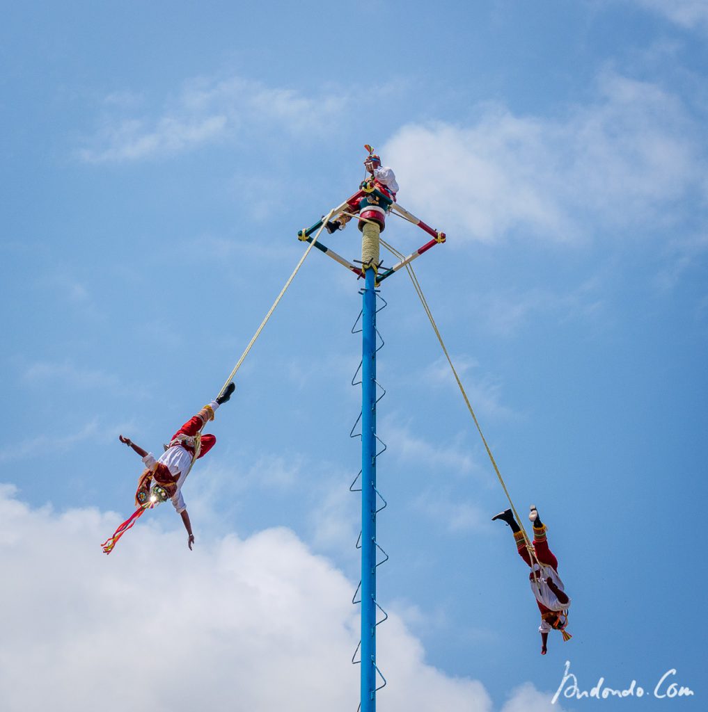 Fliegende Tänzer - Voladores