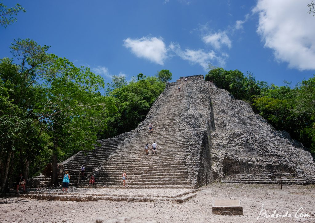 Nohoch Mul-Pyramide