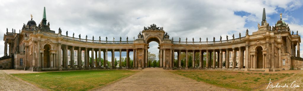 Triumphtor am Neuen Palais