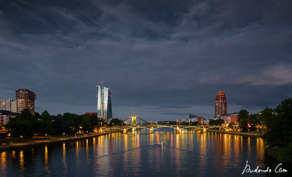 Frankfurt/Main - Skyline / EZB
