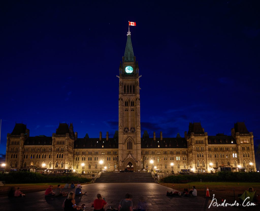 Regierungsgebäude Parliament Hill Illumination 