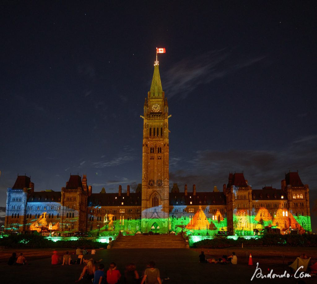 Regierungsgebäude Parliament Hill Illumination 