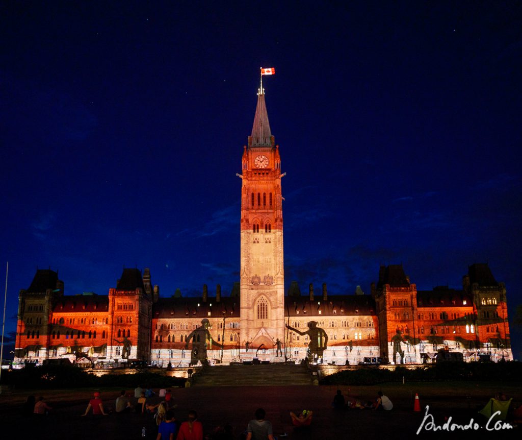 Regierungsgebäude Parliament Hill Illumination 