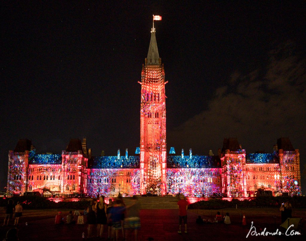 Regierungsgebäude Parliament Hill Illumination 