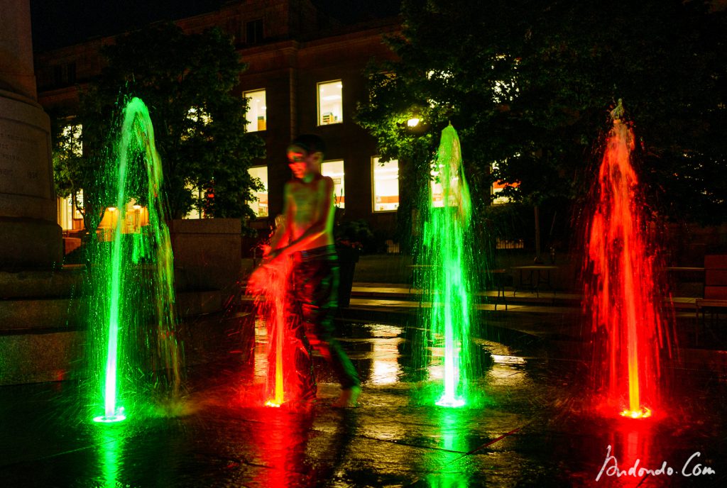 Place Pierre-Boucher Fountain