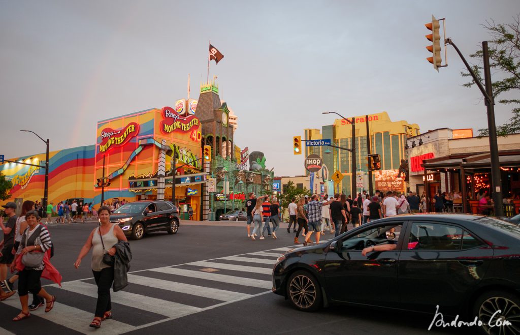 Unterhaltung Niagara Falls, Clifton Hill