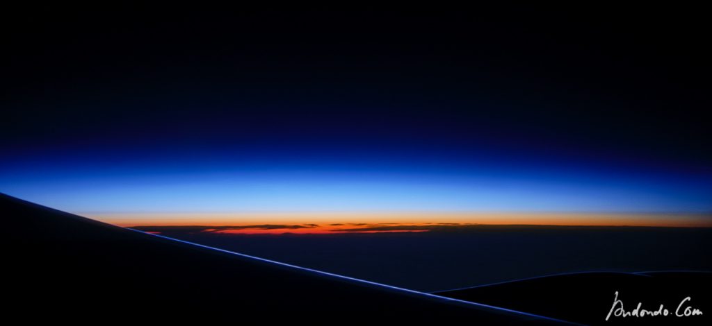Sonnenaufgang aus dem Flugzeug gesehen