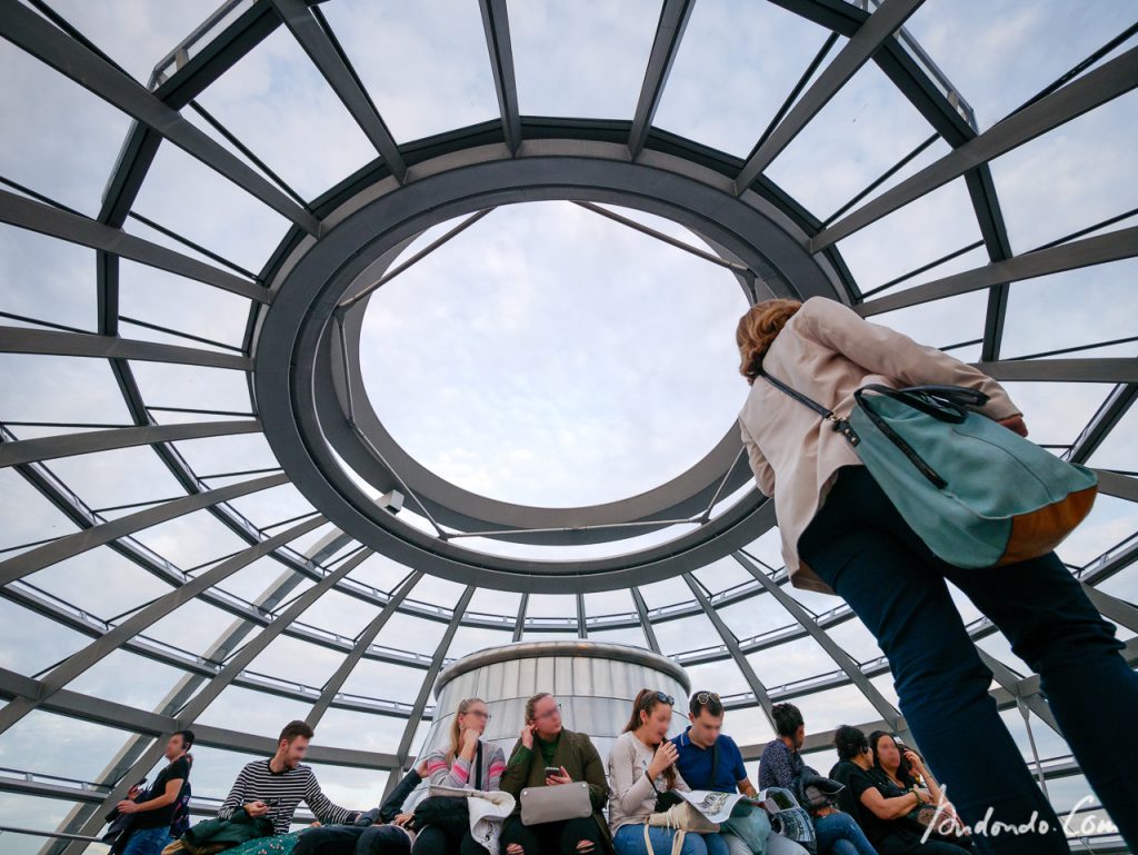 Spitze der Reichstagskuppel