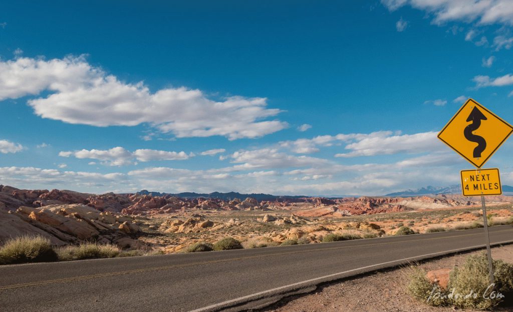 Valley of Fire - Strasse