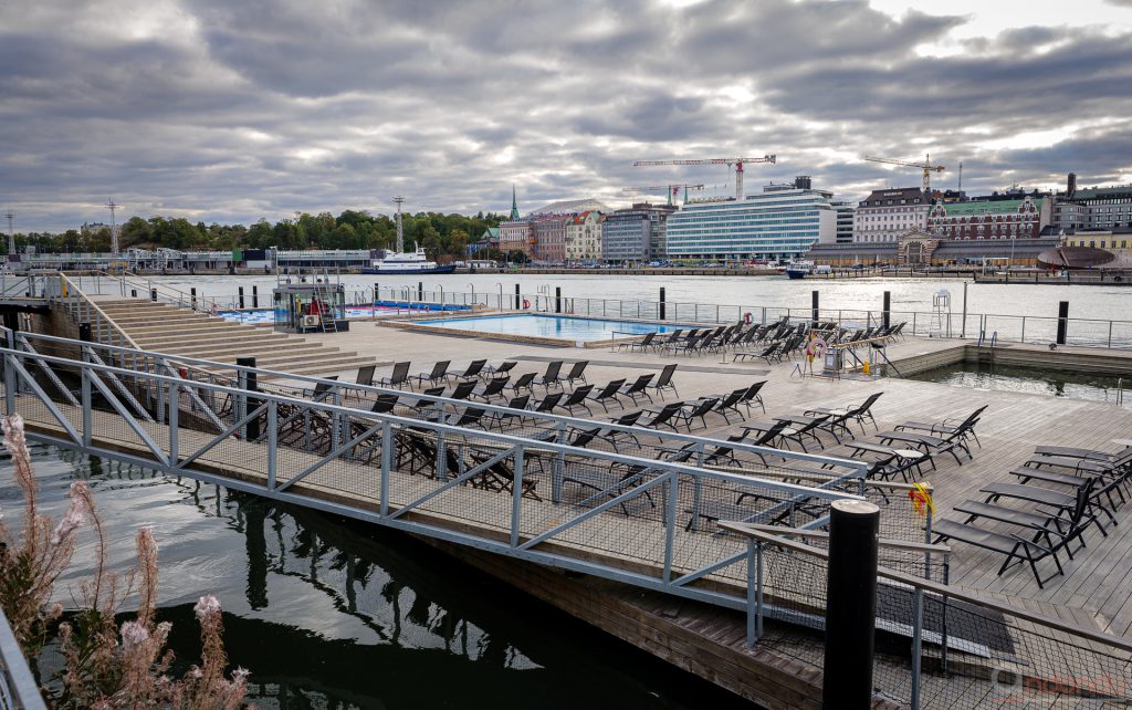 Schwimmbecken im Hafen (5)