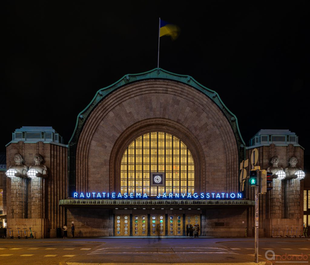 Hauptbahnhof Helsinki (1)