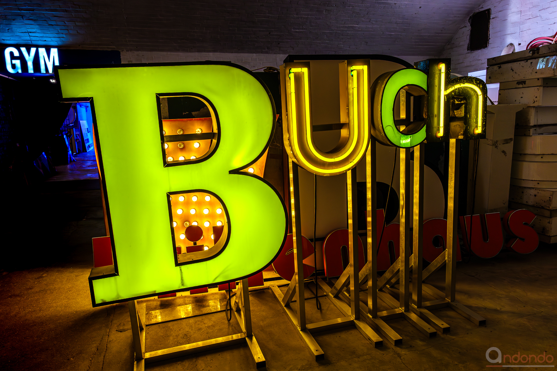 Buch...