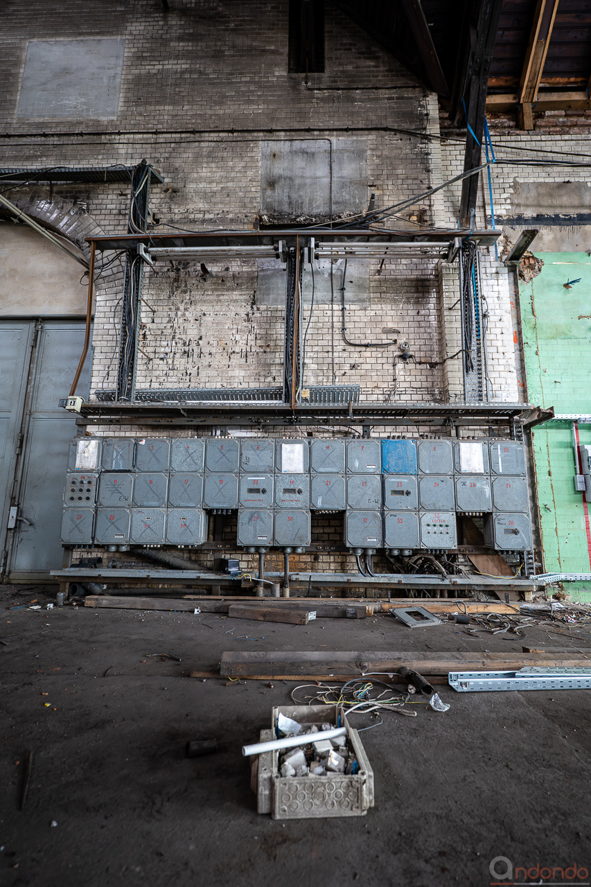 Schaltschränke im Kesselhaus