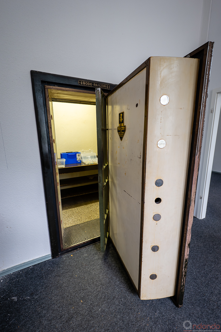 Tresor / Panzerschrank im Verwaltungsgebäude