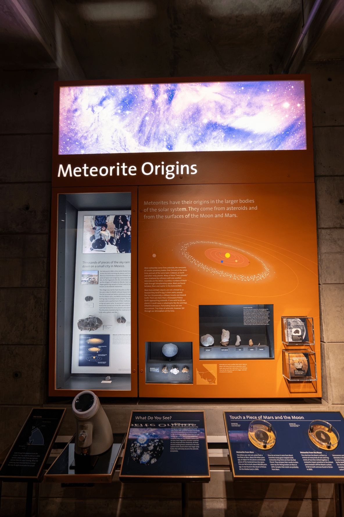 Meteoritenausstellung im Observatorium