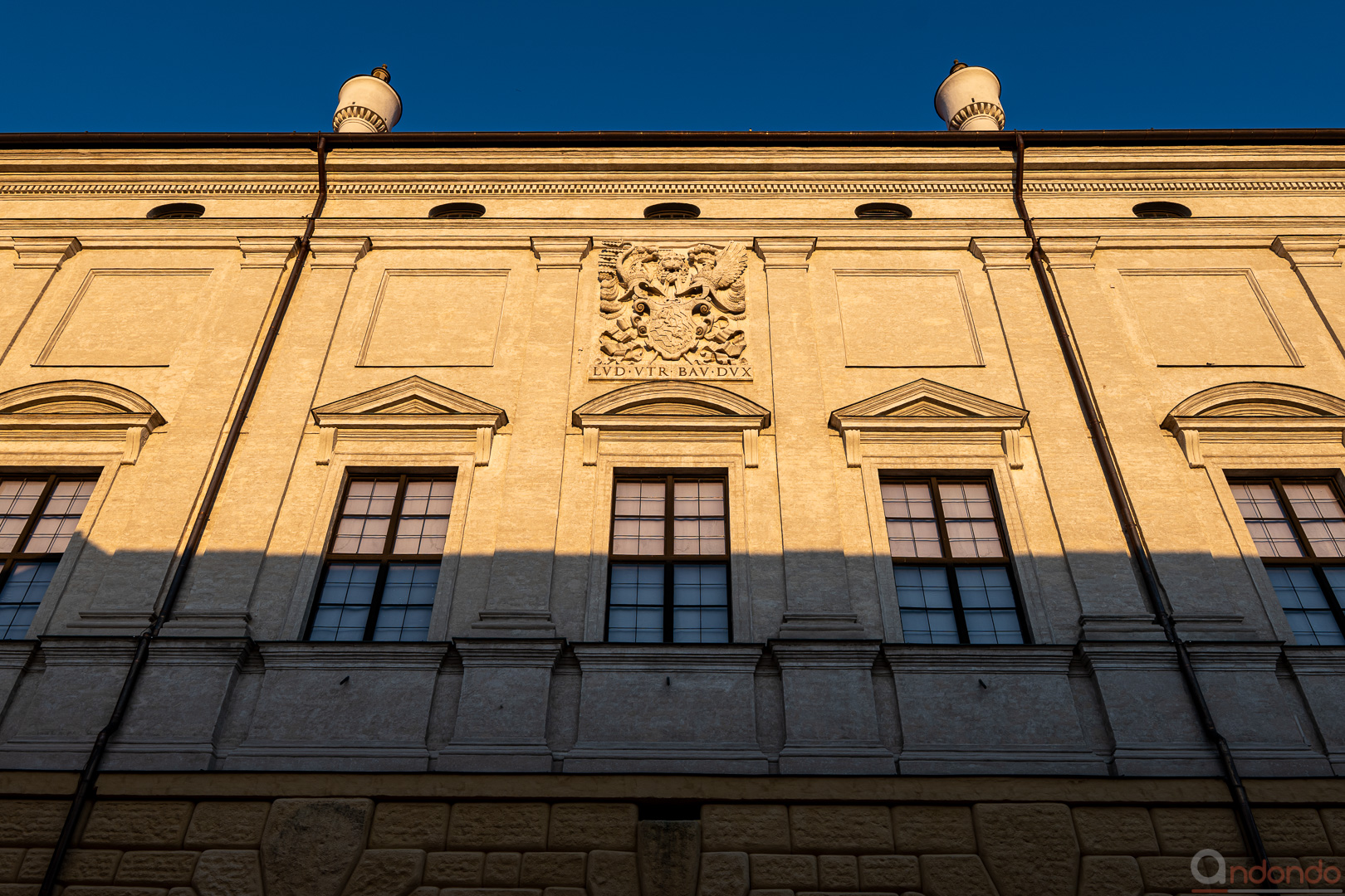 Wappen an der Stadtresidenz Landshut