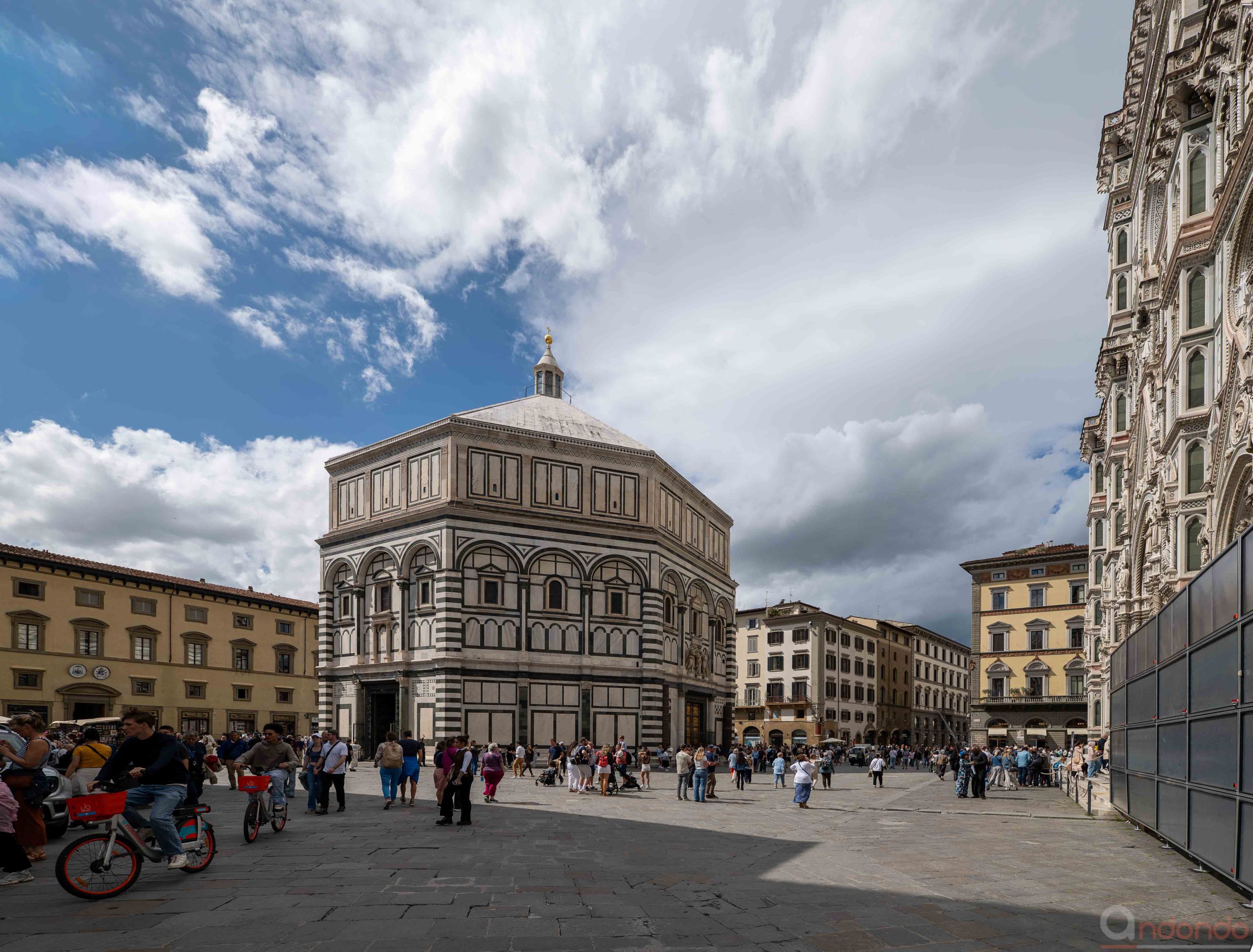 Piazza del Duomo und Baptisterium San Giovanni